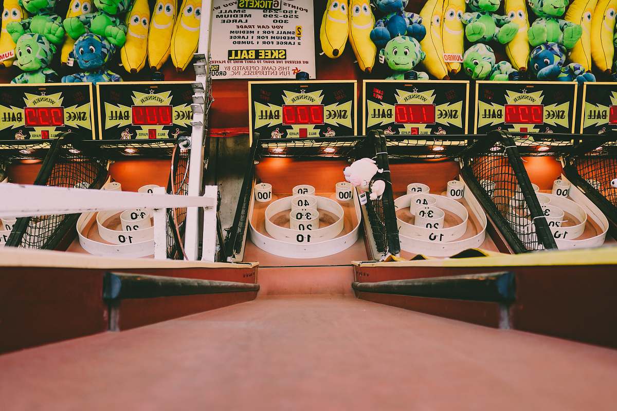 puyallup several ball toss arcade games united states